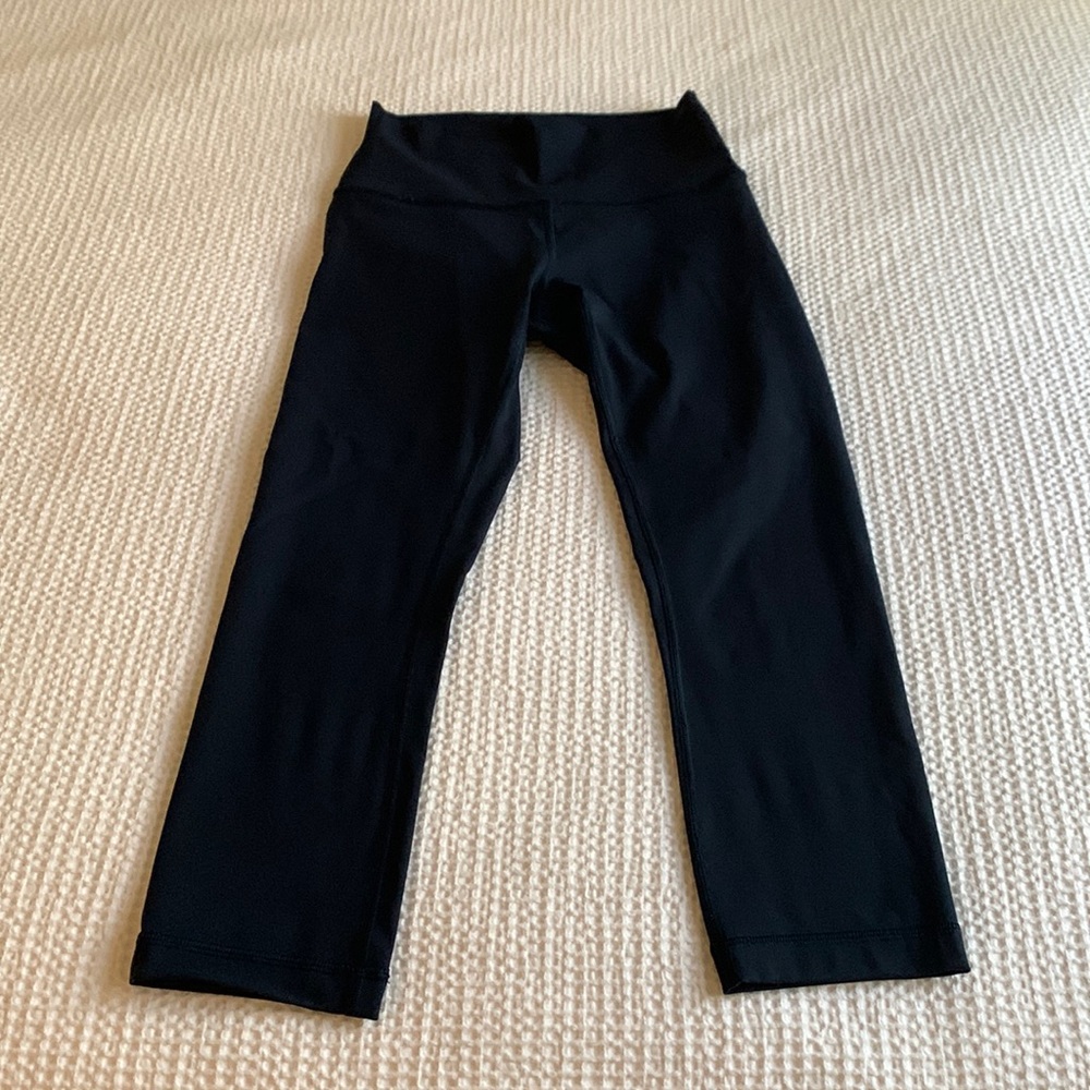 Lululemon cropped leggings